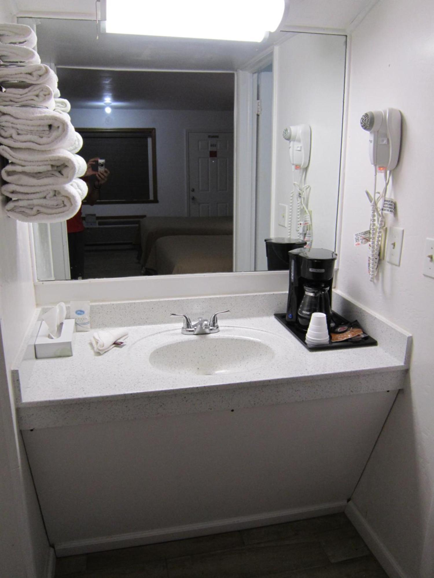 Cassville Budget Inn المظهر الخارجي الصورة