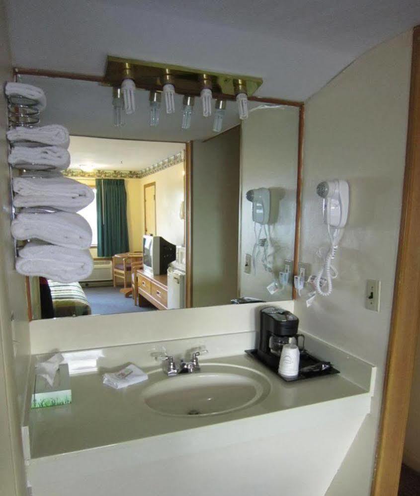 Cassville Budget Inn المظهر الخارجي الصورة